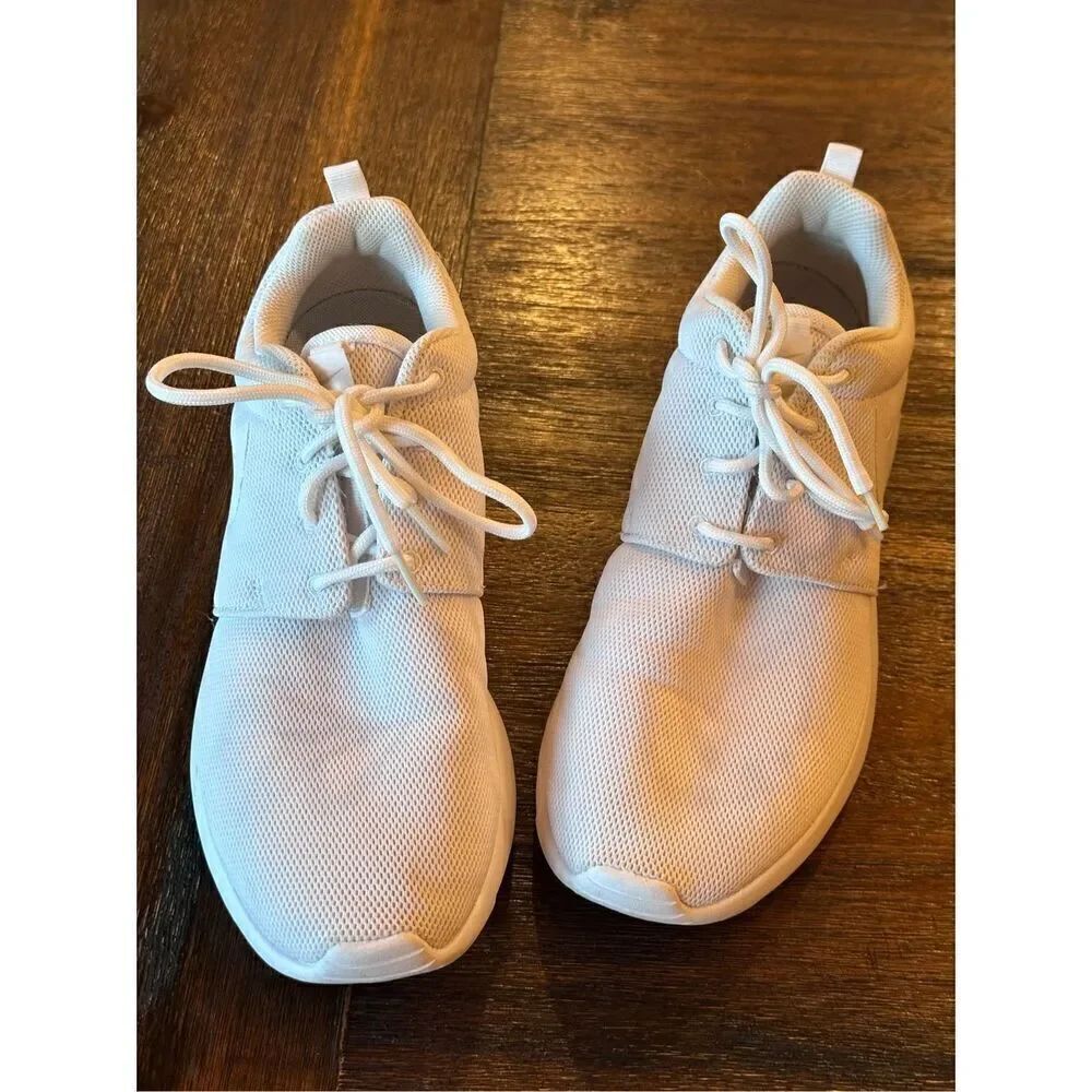 Women’s Nike Roshe One Shoes